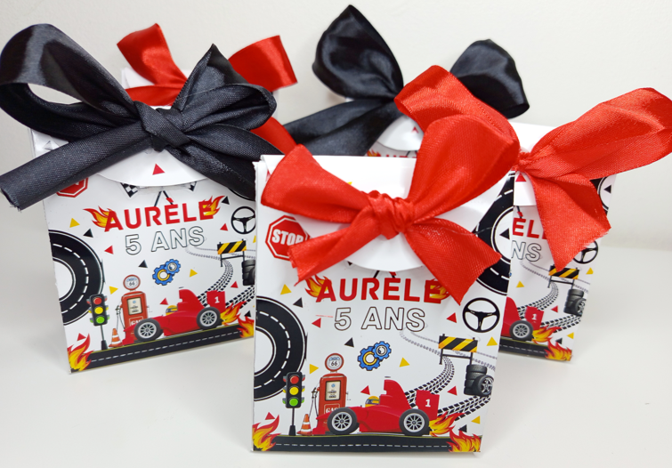 boîte cadeaux invité personnalisée