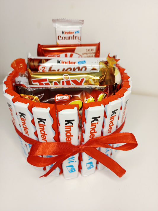 Box Kinder 15cm personnalisée pour fête des mères, collègues, anniversaire....