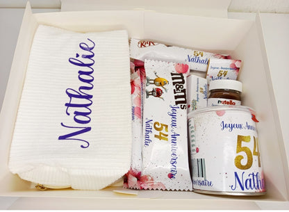 Box gourmande anniversaire personnalisée à offrir, coffret cadeau, box personnalisée - Thèmes aux choix